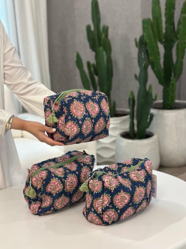 Makeup and Toiletry bag set-A